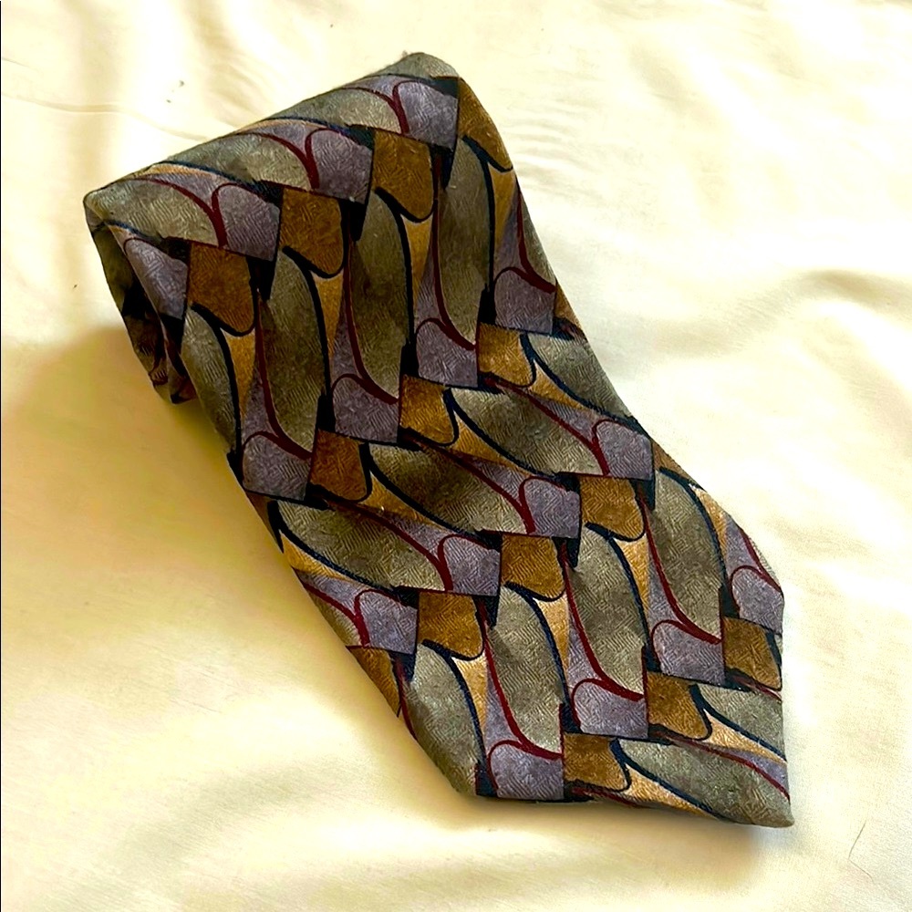 Silk Jimmy V Collection One Green/Blue/Brown Feather Pattern Tie. Made in USA.
